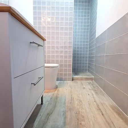 Dom wakacyjny Casa El Cuartel With Private Seaview Rooftop *