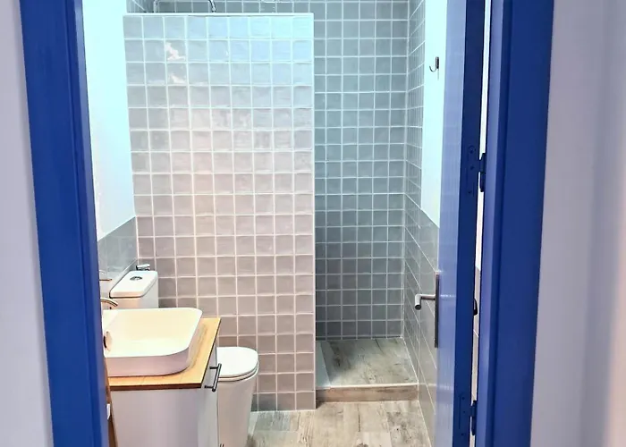 Дом отдыха Casa El Cuartel With Private Seaview Rooftop Кониль-де-ла-Фронтера