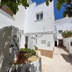 Casa El Cuartel With Private Seaview Rooftop
